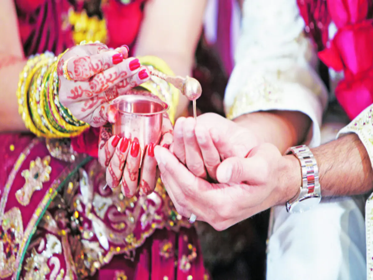 love marriage daughter father announced her dead 1699329560